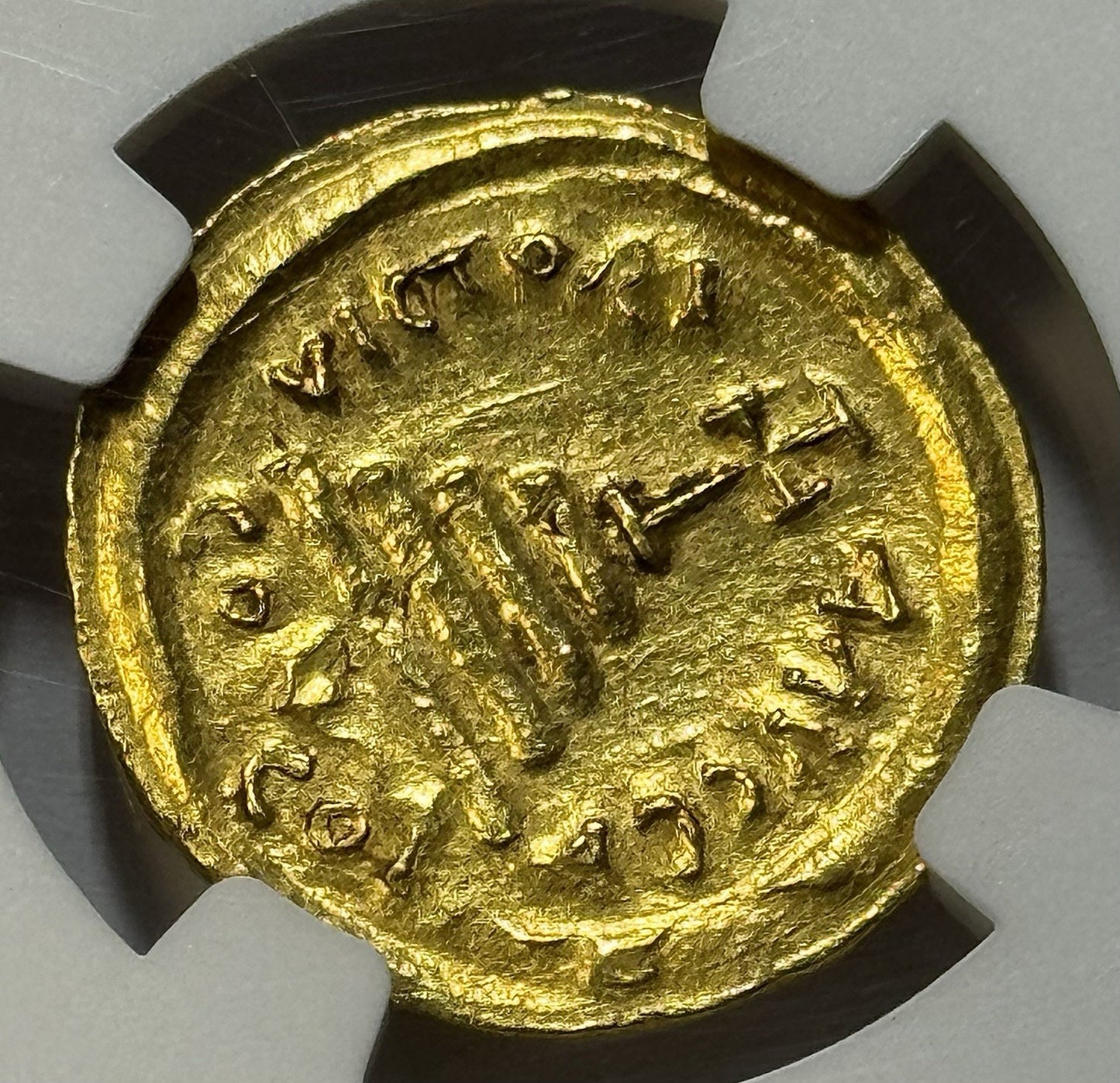 AD 578–582 Tiberius II Constantine AV Solidus (4.46g) BYZANTINE GOLD - NGC AU