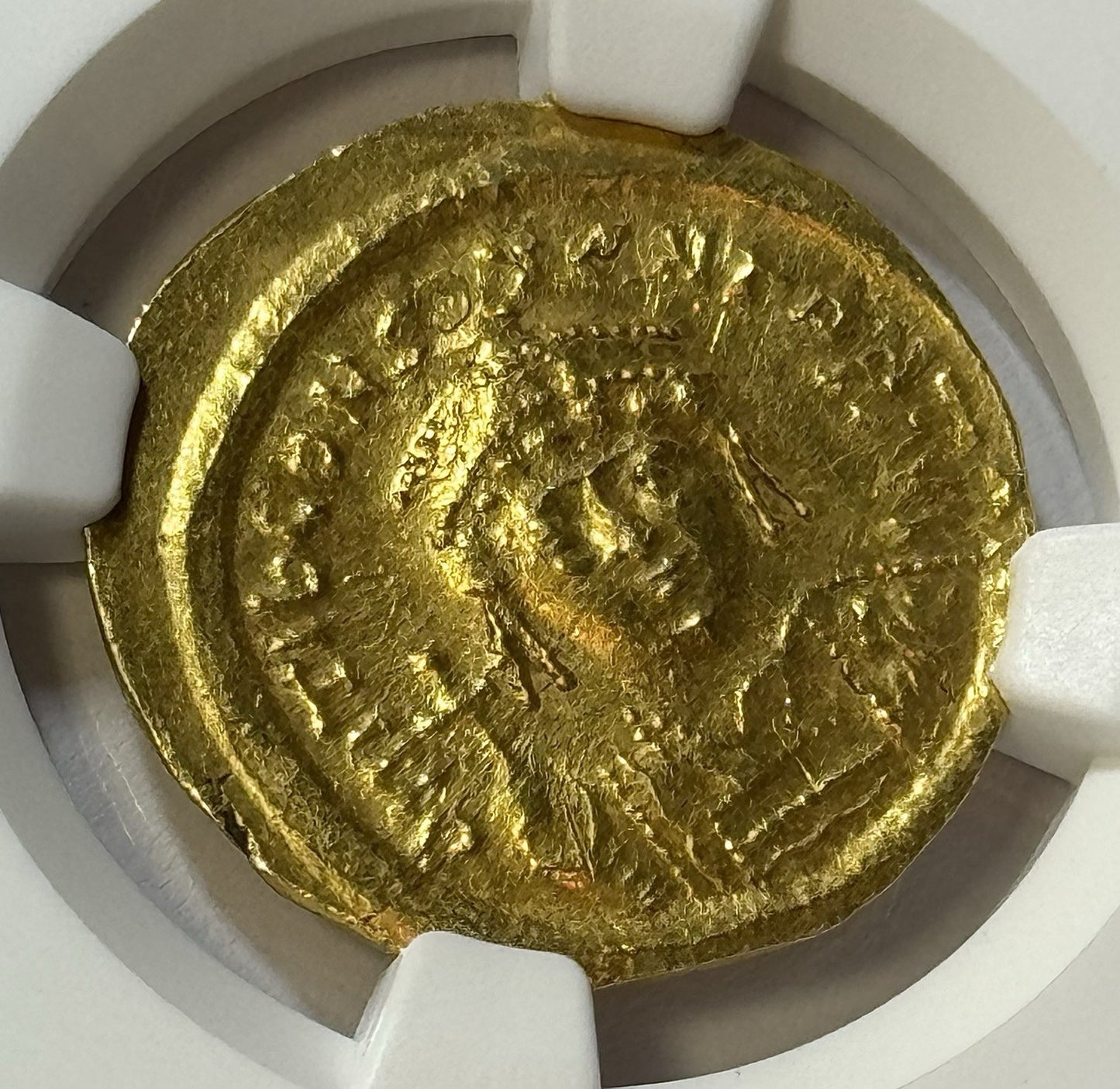 AD 578–582 Tiberius II Constantine AV Solidus (4.46g) BYZANTINE GOLD - NGC AU